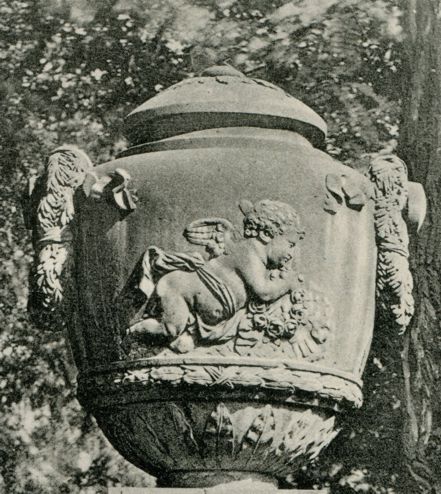 Grab 1 Grabmal Leopold Otto G